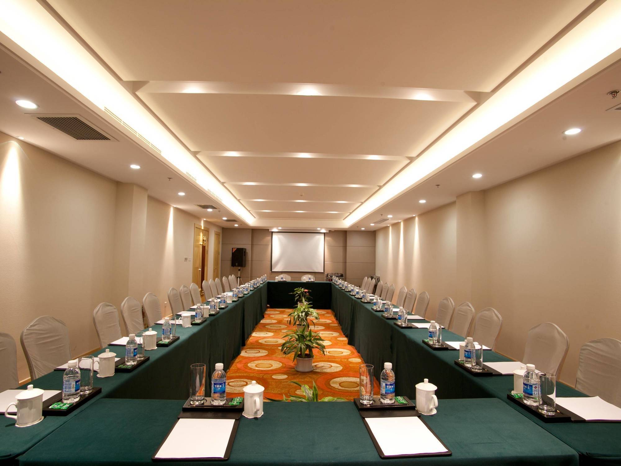 Zhanshan Garden Hotel Qingdao Exterior photo